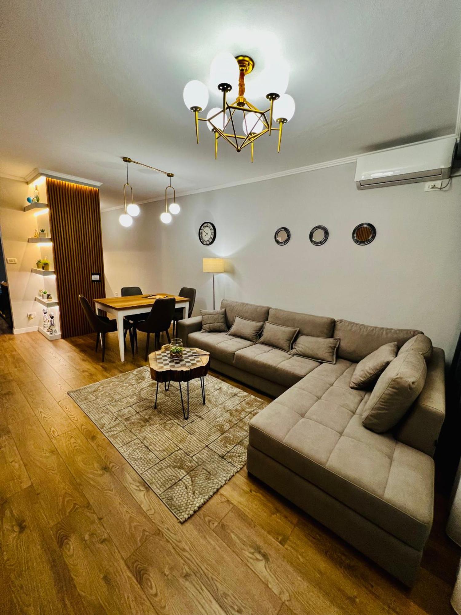 Luxury Apartaments Tirana Bagian luar foto