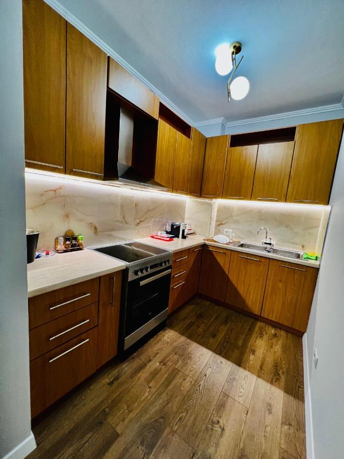 Luxury Apartaments Tirana Bagian luar foto