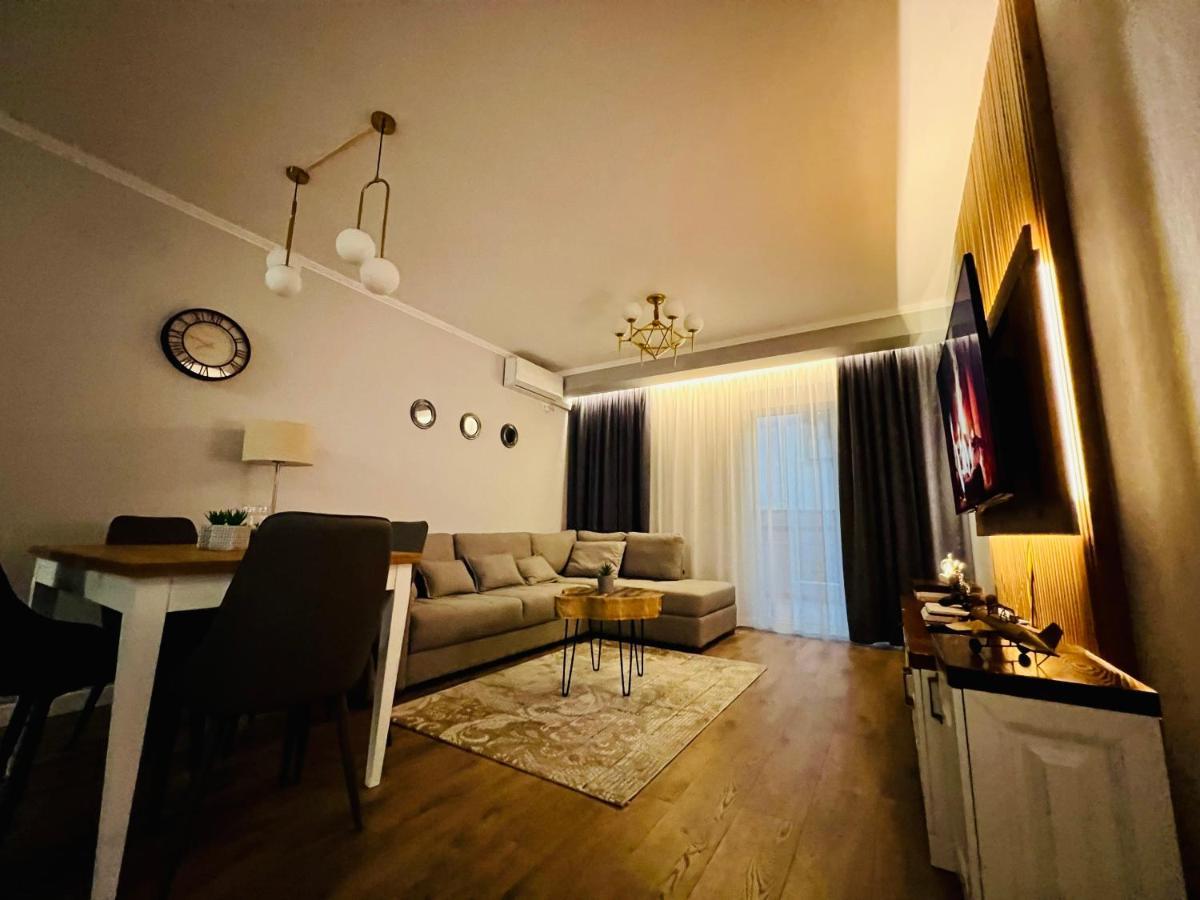 Luxury Apartaments Tirana Bagian luar foto