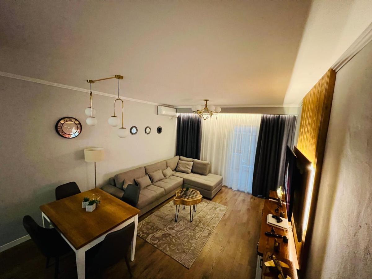 Luxury Apartaments Tirana Bagian luar foto